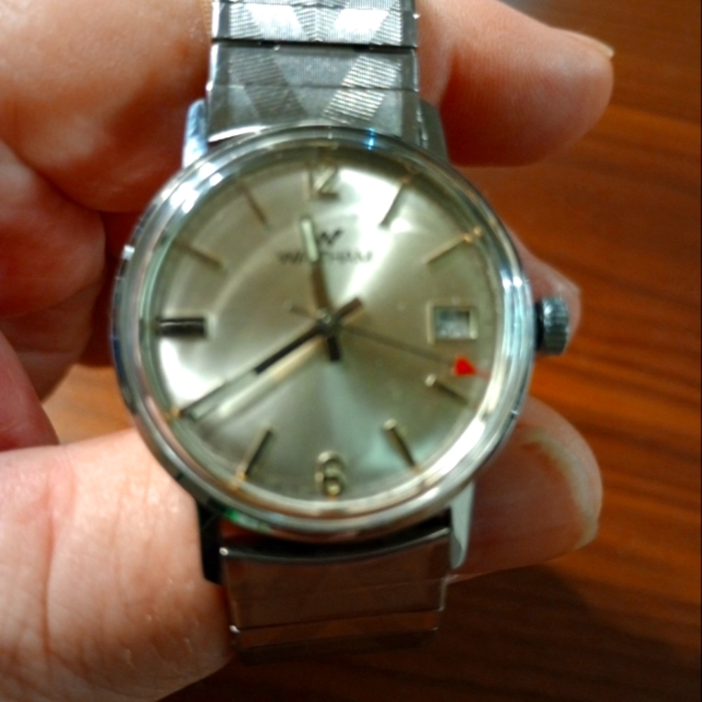 1967  Swiss Waltham Men's Wrist Watch In Great Condition.